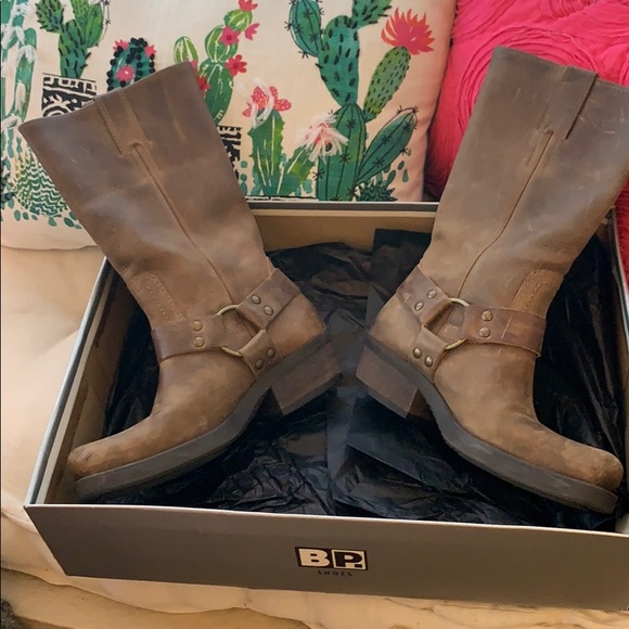 Nordstrom BP Hightail boot. Size 6.5 - Picture 8 of 8